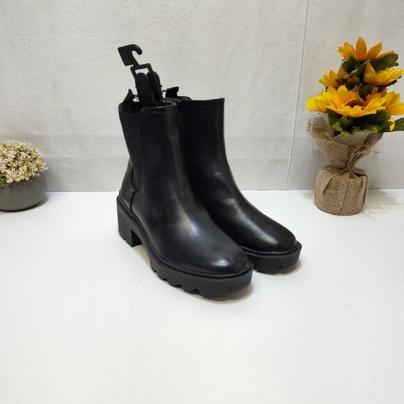 Time and Tru Unit Chelsea Ankle Lug Sole Combat Boot Memory Foam Womens Size 7 - Picture 1 of 9